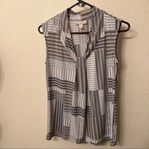 Dana Buchman Sleeveless Blouse Size Medium